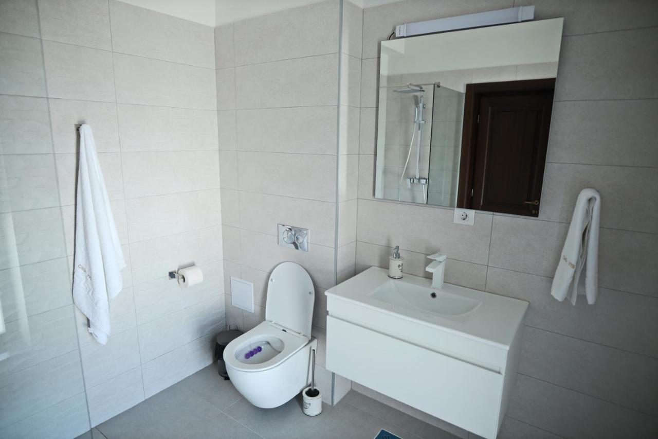 Casa Vys Appartement Piteşti Buitenkant foto