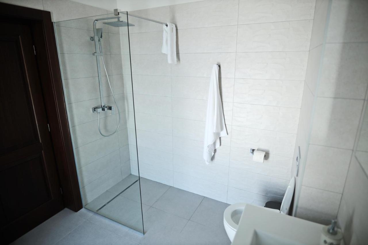 Casa Vys Appartement Piteşti Buitenkant foto