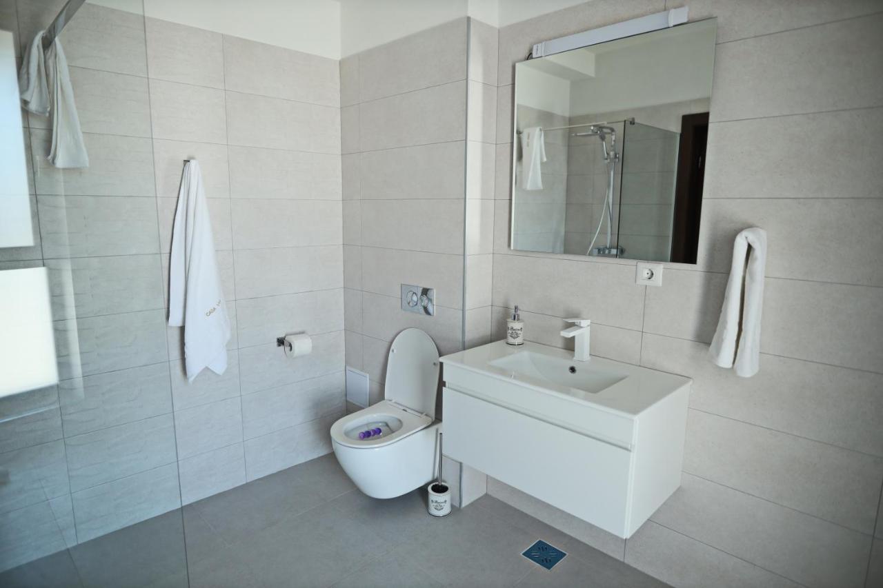 Casa Vys Appartement Piteşti Buitenkant foto