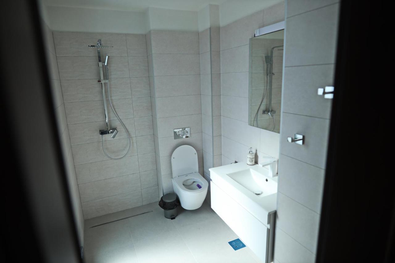 Casa Vys Appartement Piteşti Buitenkant foto